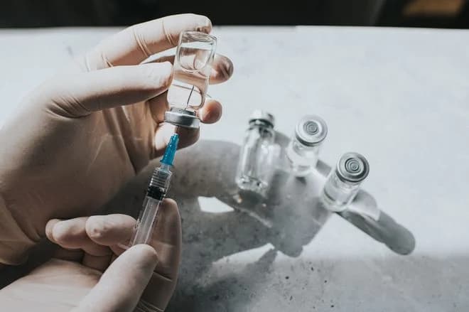 Vacina contra o câncer de pele está em fase de testes clínicos com pacientes na Inglaterra